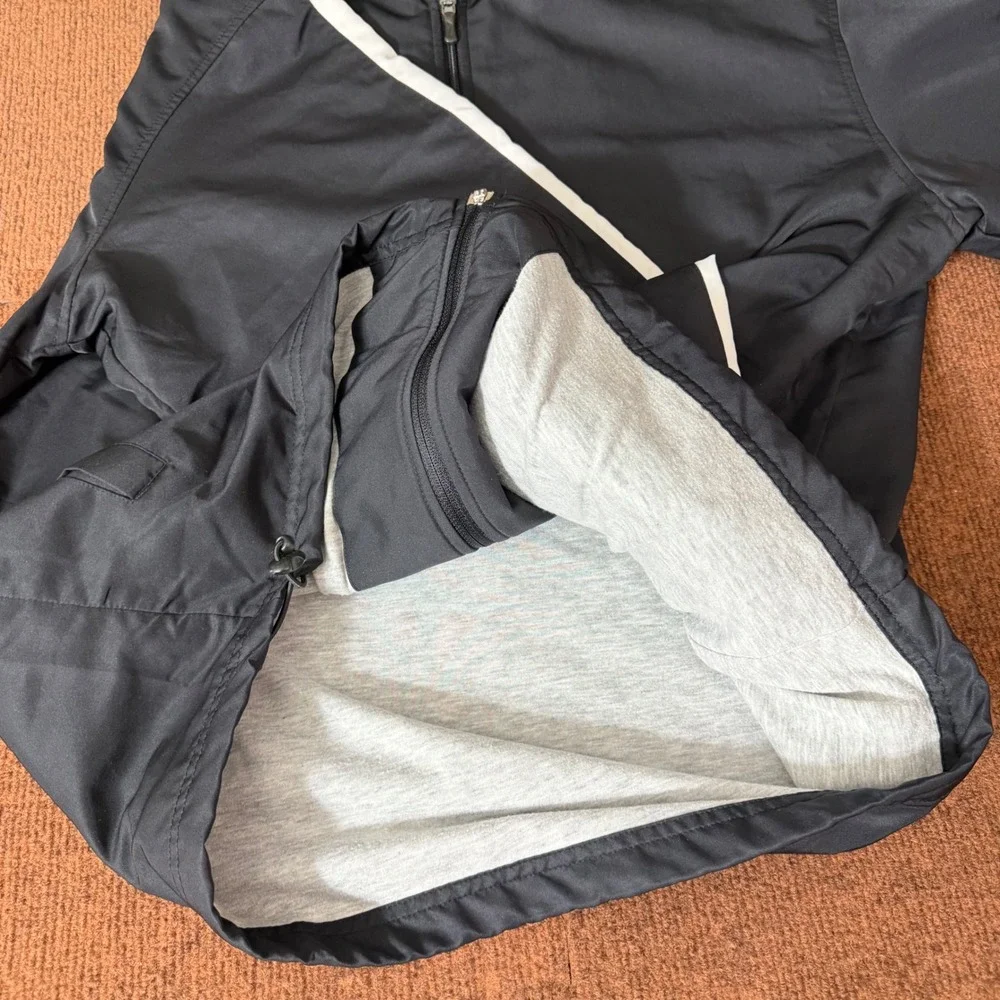 Vintage Reebok Mens Black White Full‎ Zip Track Jacket Windbreaker Size L 585 A+
